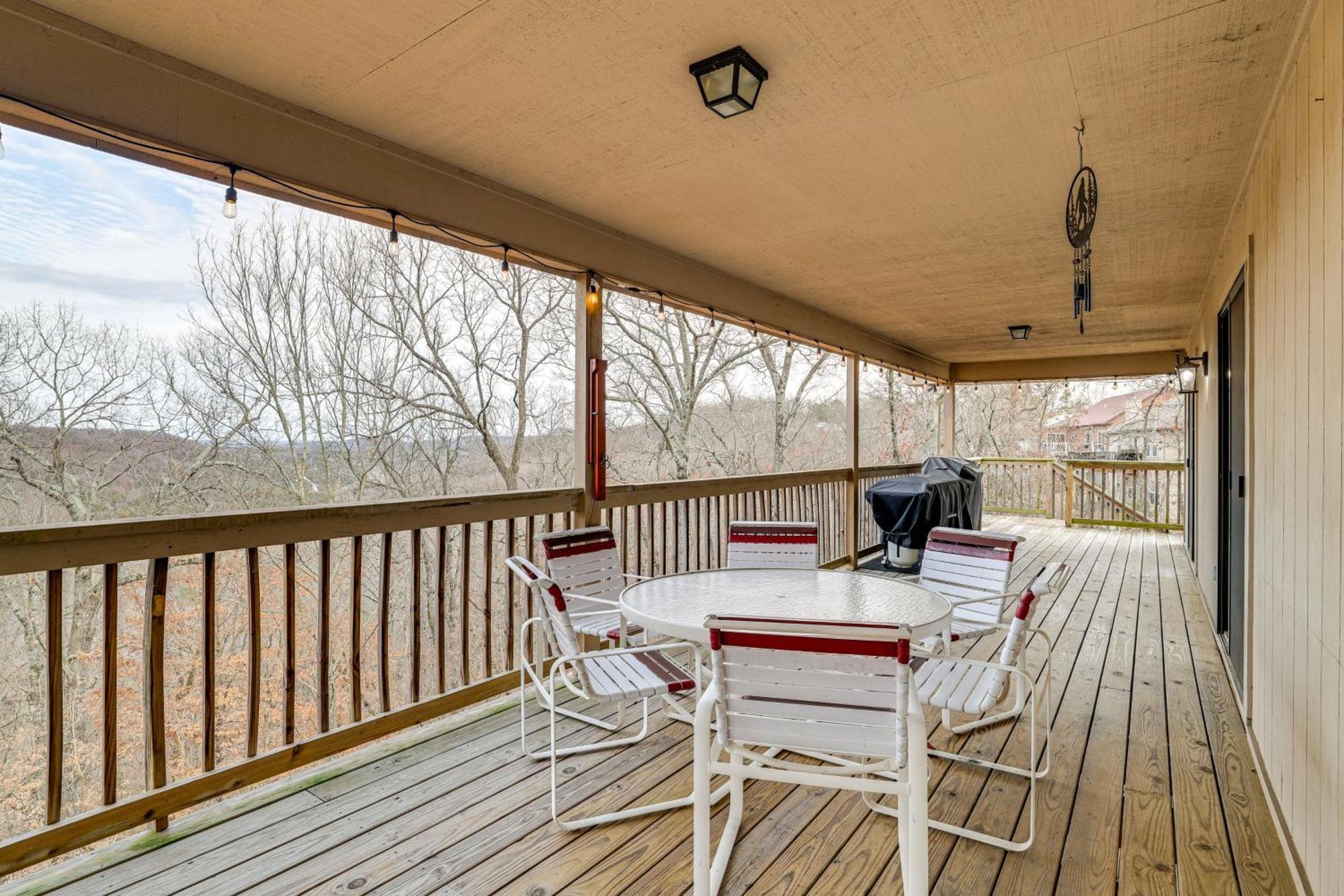 Spacious Holiday Island Escape With Deck And Gas Grill Exteriér fotografie